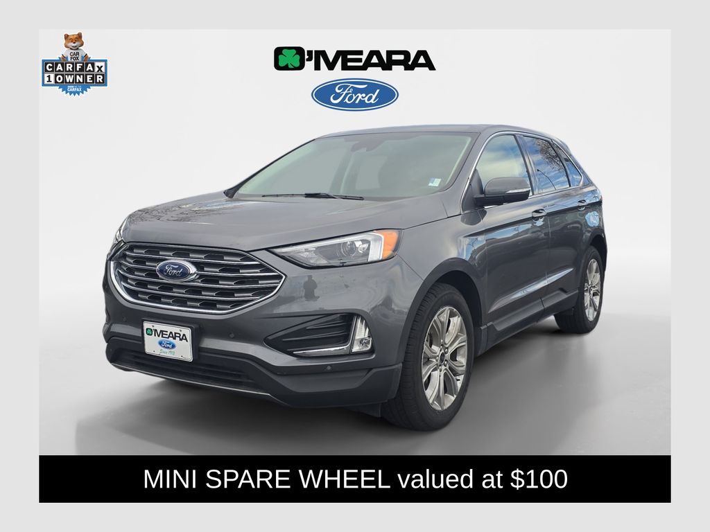 2024 Ford Edge Titanium's photo