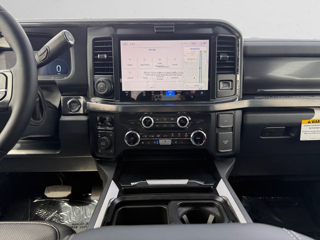 2025 Ford F-350 Super Duty Lariat - Photo 12