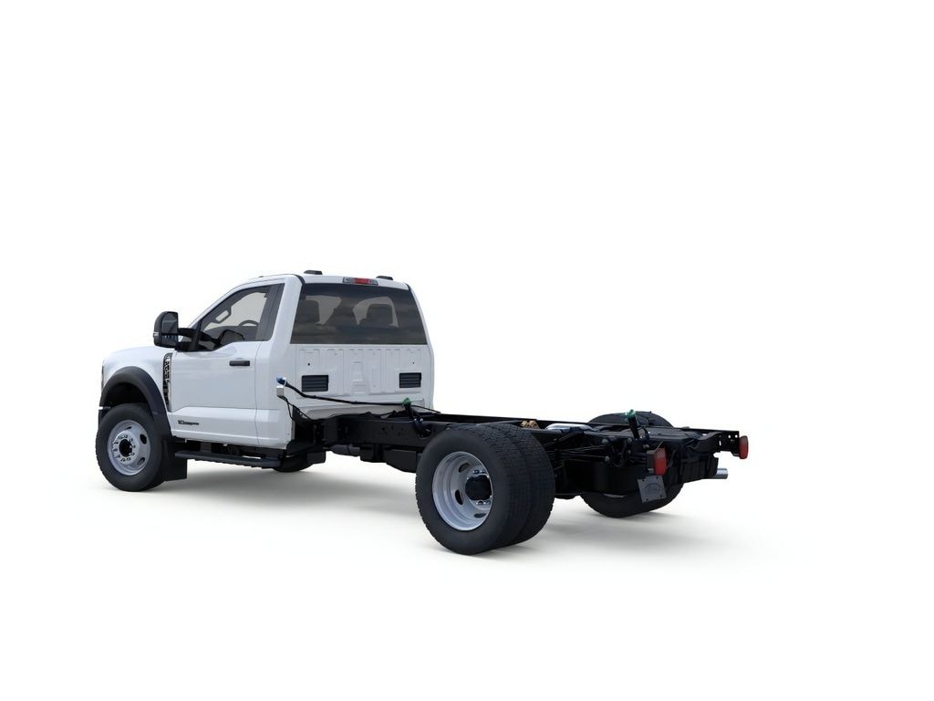 2026 Ford F-450 Super Duty Chassis Cab XL
