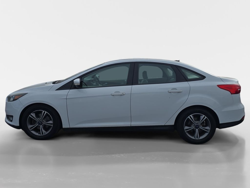 Used 2017 Ford Focus SE Sedan