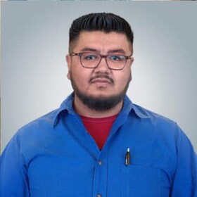 Staff member Edgar Torres from 12a2f0380c54