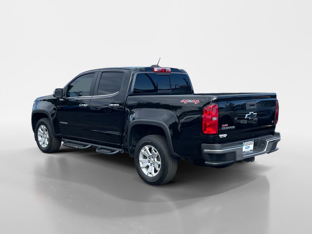 2016 Chevrolet Colorado LT photo 2