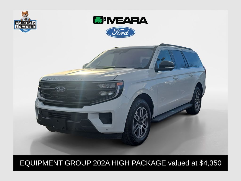 2025 Ford Expedition Active's photo