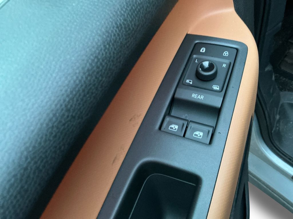 2025 Volkswagen ID. Buzz PRO S - Photo 16