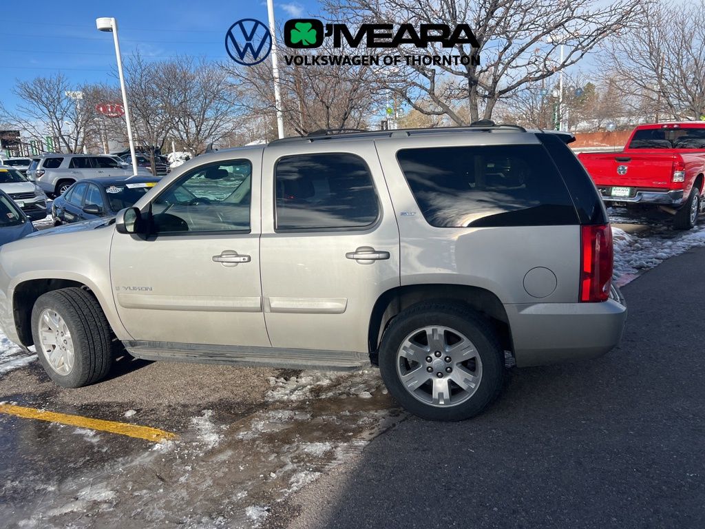2007 Gmc Yukon SLT photo 3