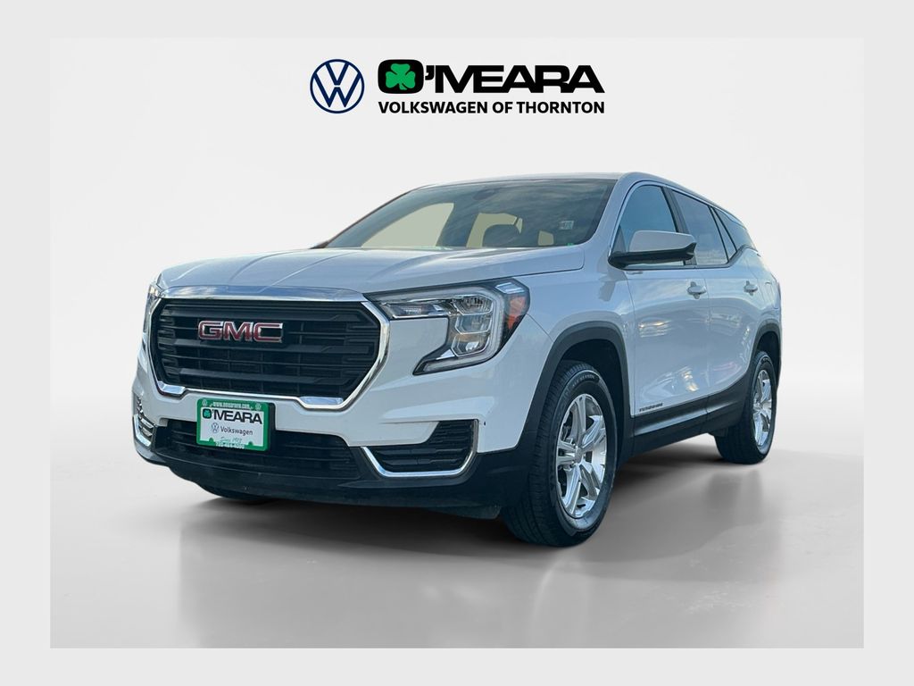 2024 GMC Terrain SLE's photo