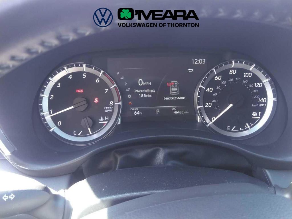 2023 Toyota Highlander XLE photo 2