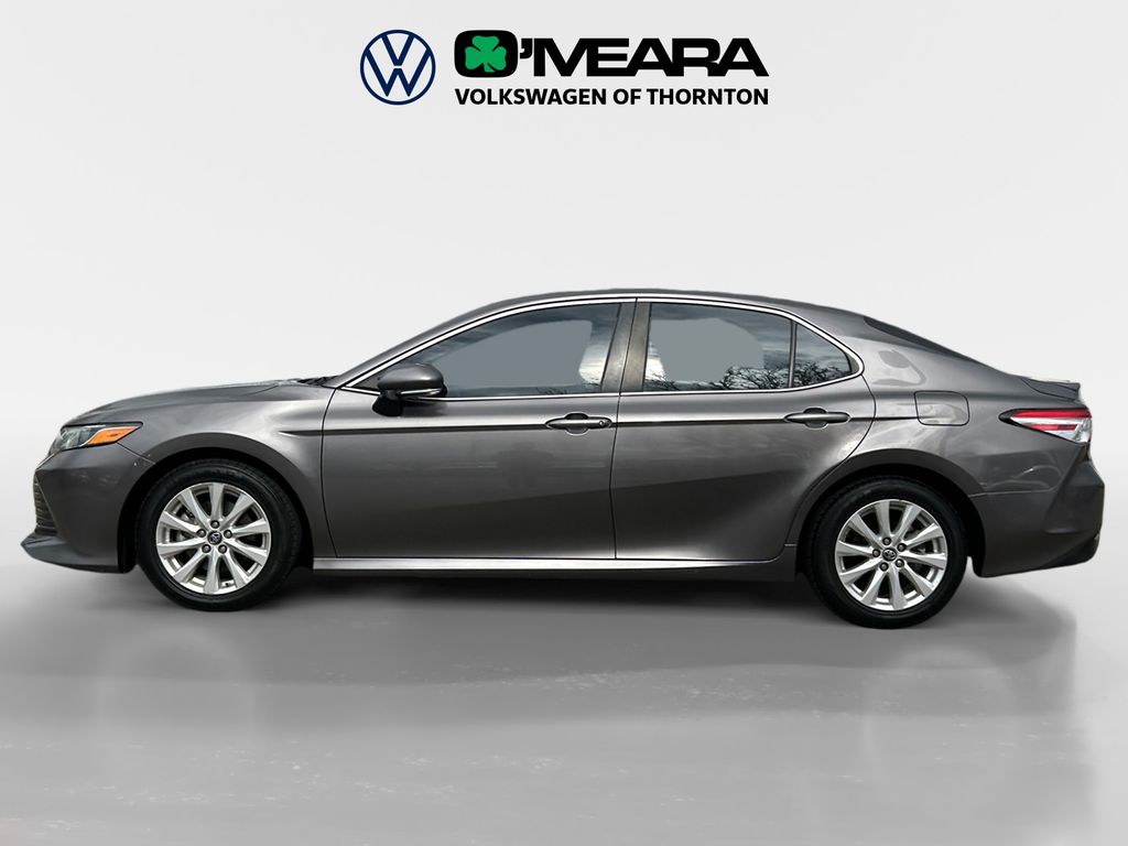 Used 2018 Toyota Camry LE with VIN 4T1B11HK6JU019398 for sale in Thornton, CO