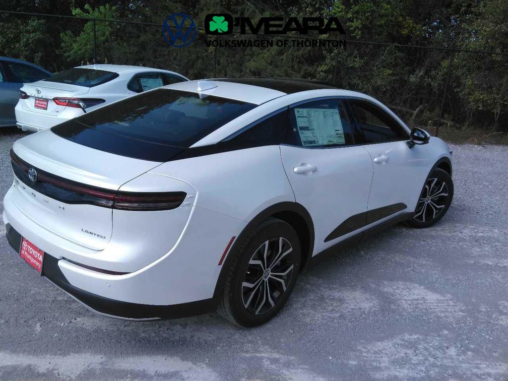 2023 Toyota Crown Limited photo 2