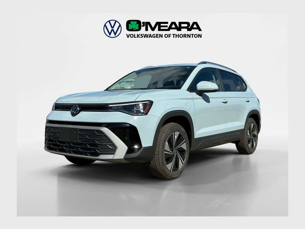 2025 Volkswagen Taos SE's photo