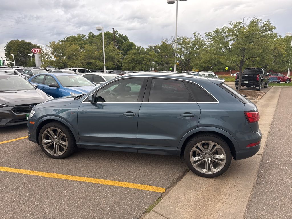 2018 Audi Q3 Premium Plus photo 3
