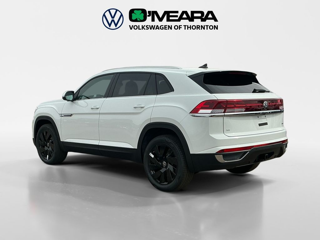 New 2025 Volkswagen Atlas Cross Sport 2.0T SE w/Technology SUV