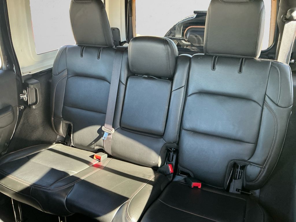 2023 Jeep Wrangler 4-Door Rubicon 392 - Photo 13