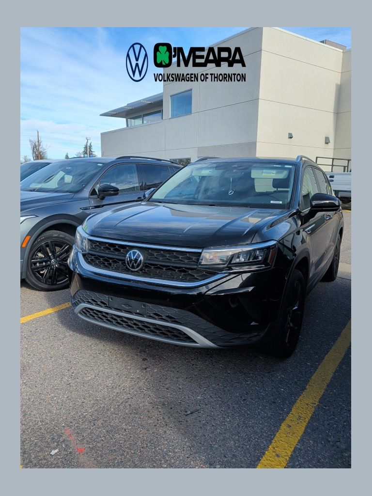 2022 Volkswagen Taos SE's photo