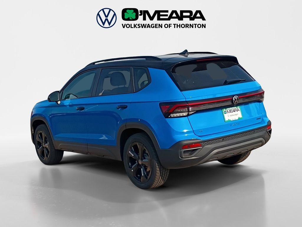 New 2025 Volkswagen Taos 1.5T SE Black SUV