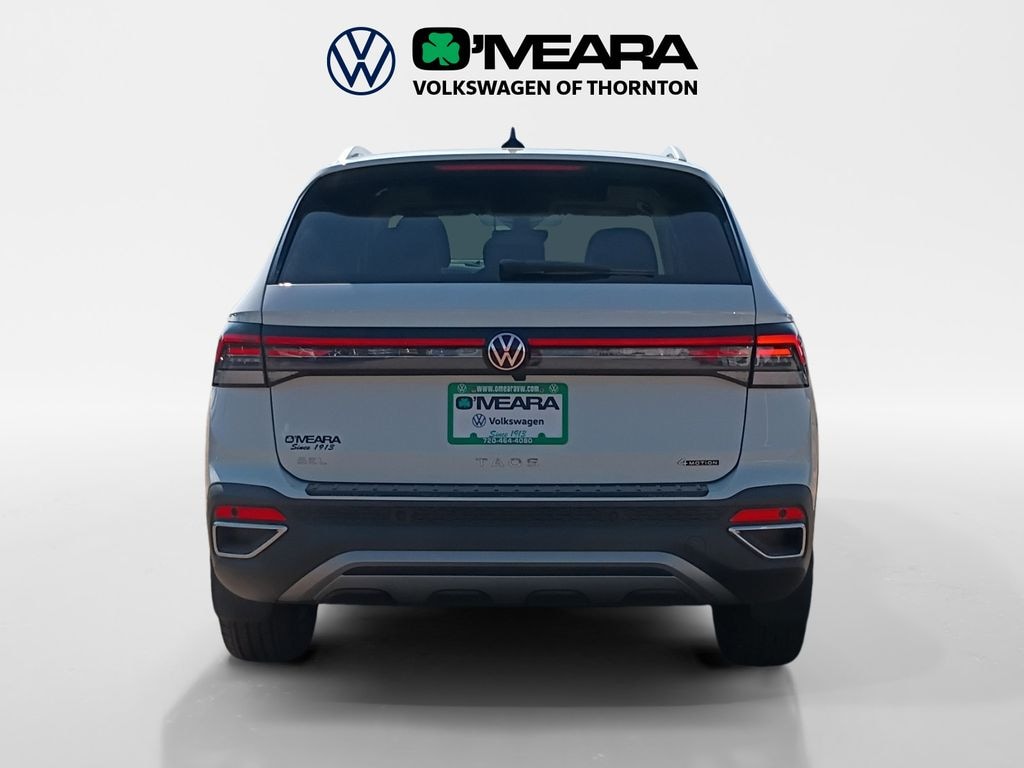 New 2025 Volkswagen Taos 1.5T SEL SUV