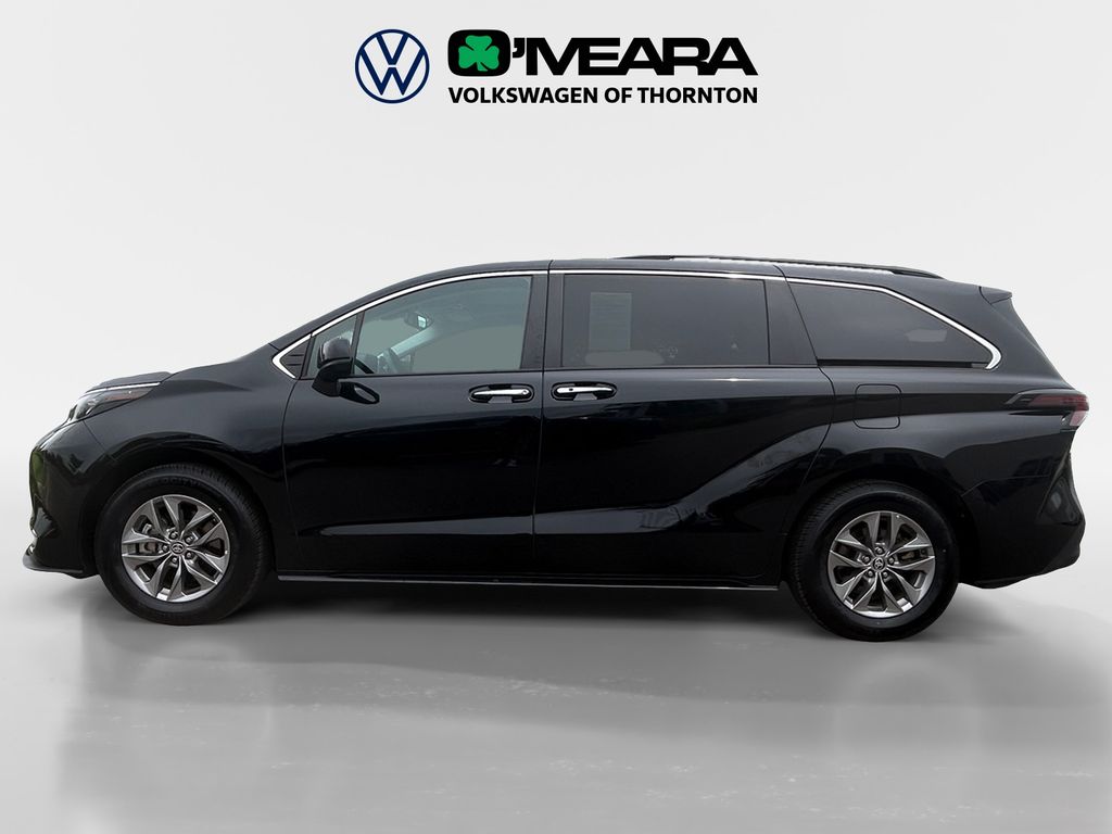 Used 2024 Toyota Sienna XLE with VIN 5TDYRKECXRS205844 for sale in Thornton, CO