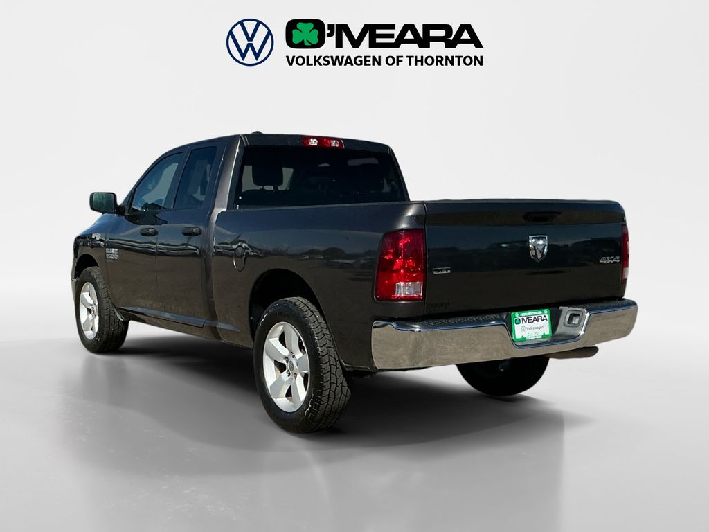 2024 Ram 1500 Classic SLT photo 3