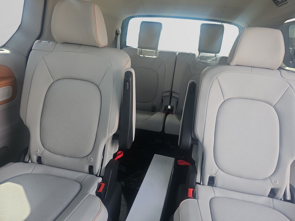 2025 Volkswagen ID. Buzz 1st Edition - Photo 13