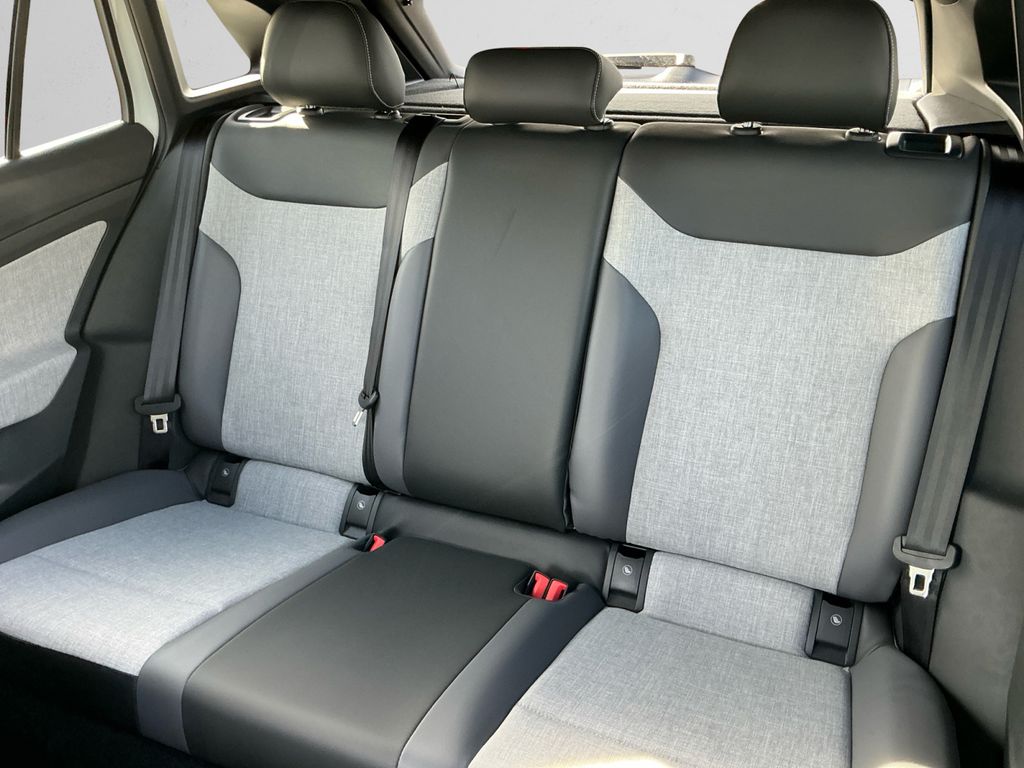 2026 Volkswagen ID.4 PRO - Photo 13