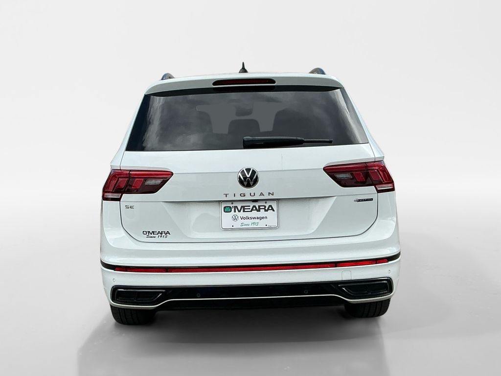 2022 Volkswagen Tiguan SE R-Line Black photo 3