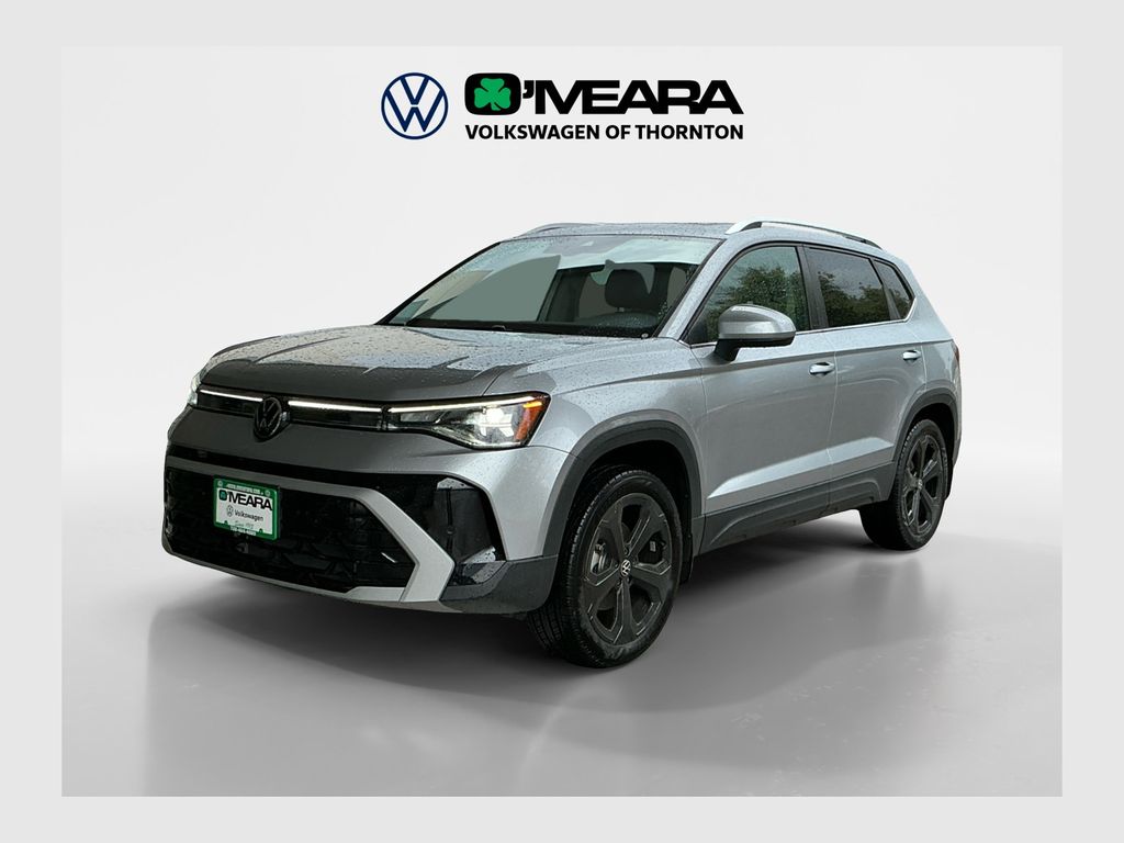2025 Volkswagen Taos SEL's photo