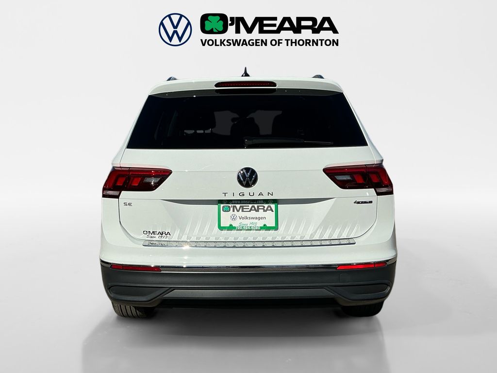 2022 Volkswagen Tiguan SE photo 3