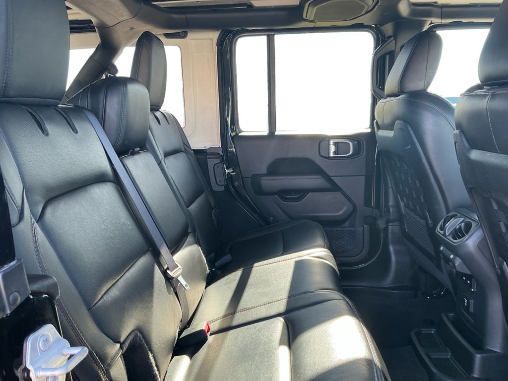 2023 Jeep Wrangler 4-Door Rubicon 392 - Photo 19