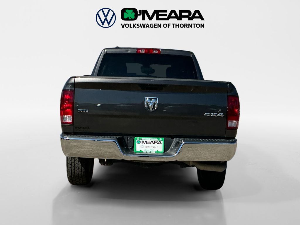 2024 Ram 1500 Classic SLT photo 4