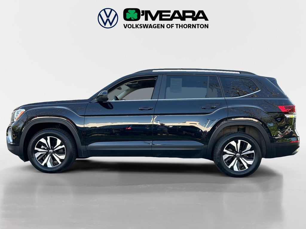 Used 2024 Volkswagen Atlas SE with VIN 1V2LR2CA0RC526335 for sale in Thornton, CO