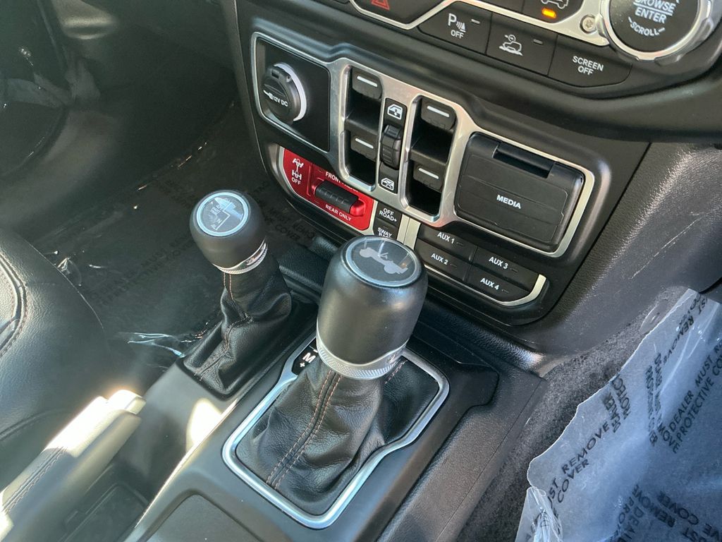 2023 Jeep Wrangler 4-Door Rubicon 392 - Photo 17