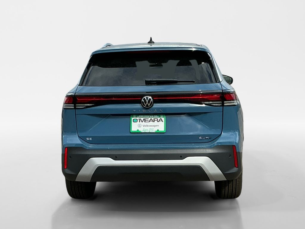 2025 Volkswagen Tiguan SE photo 4