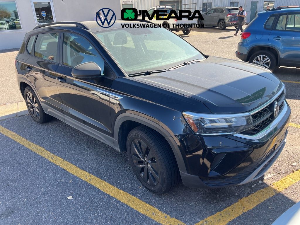 2022 Volkswagen Taos S photo 2