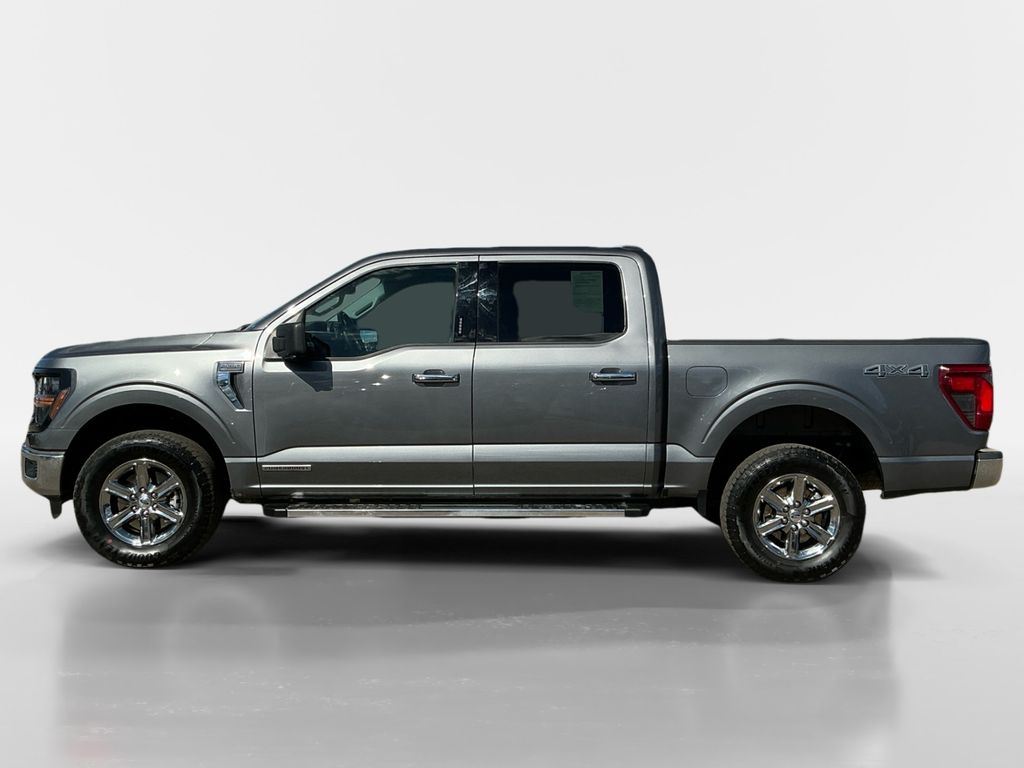 2024 Ford F-150 XLT photo 2