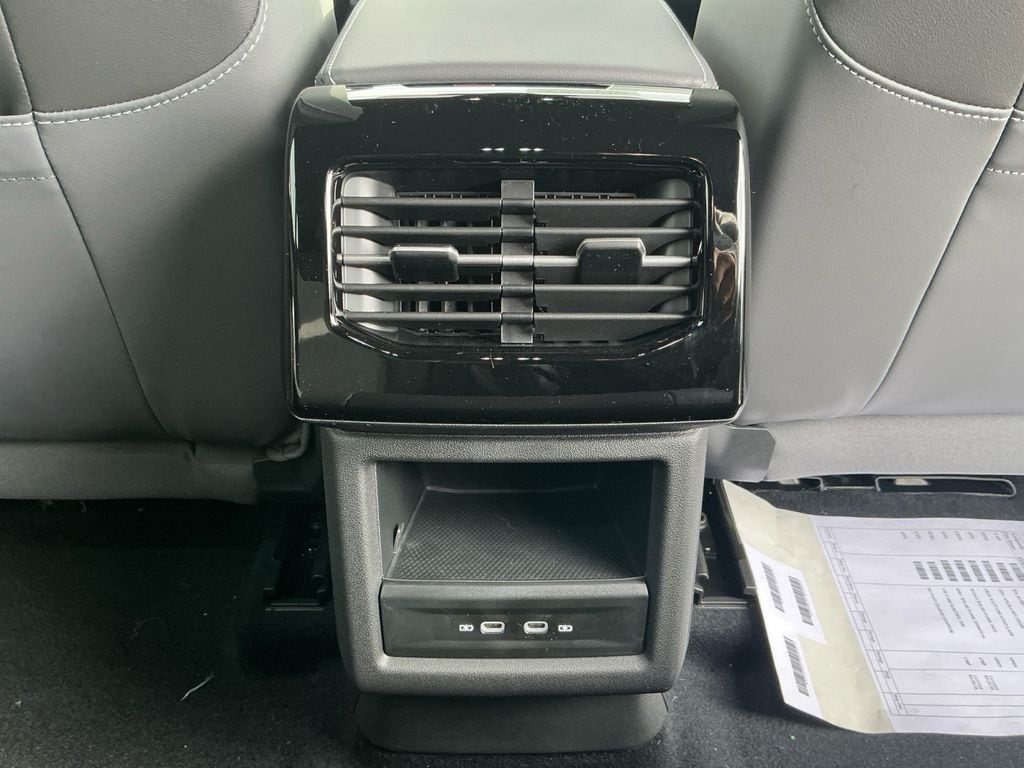 2026 Volkswagen ID.4 PRO - Photo 20