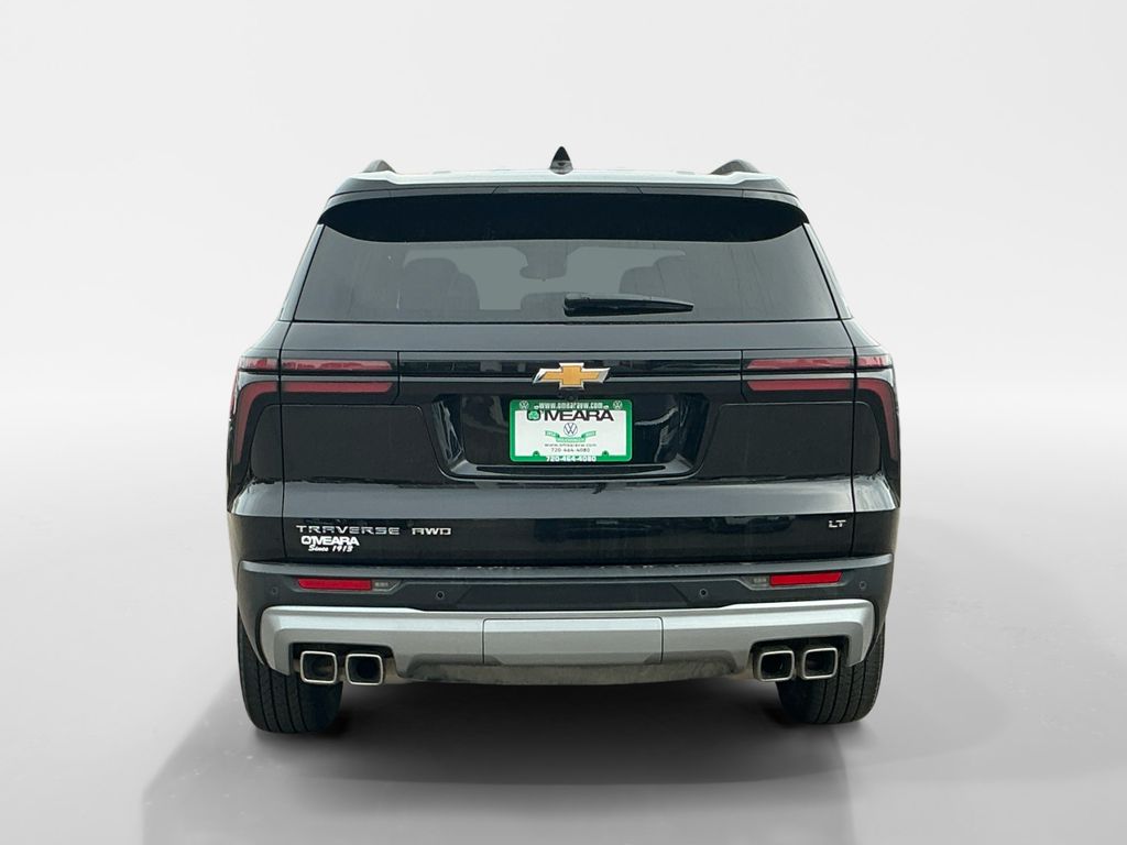 2024 Chevrolet Traverse 2LT photo 4