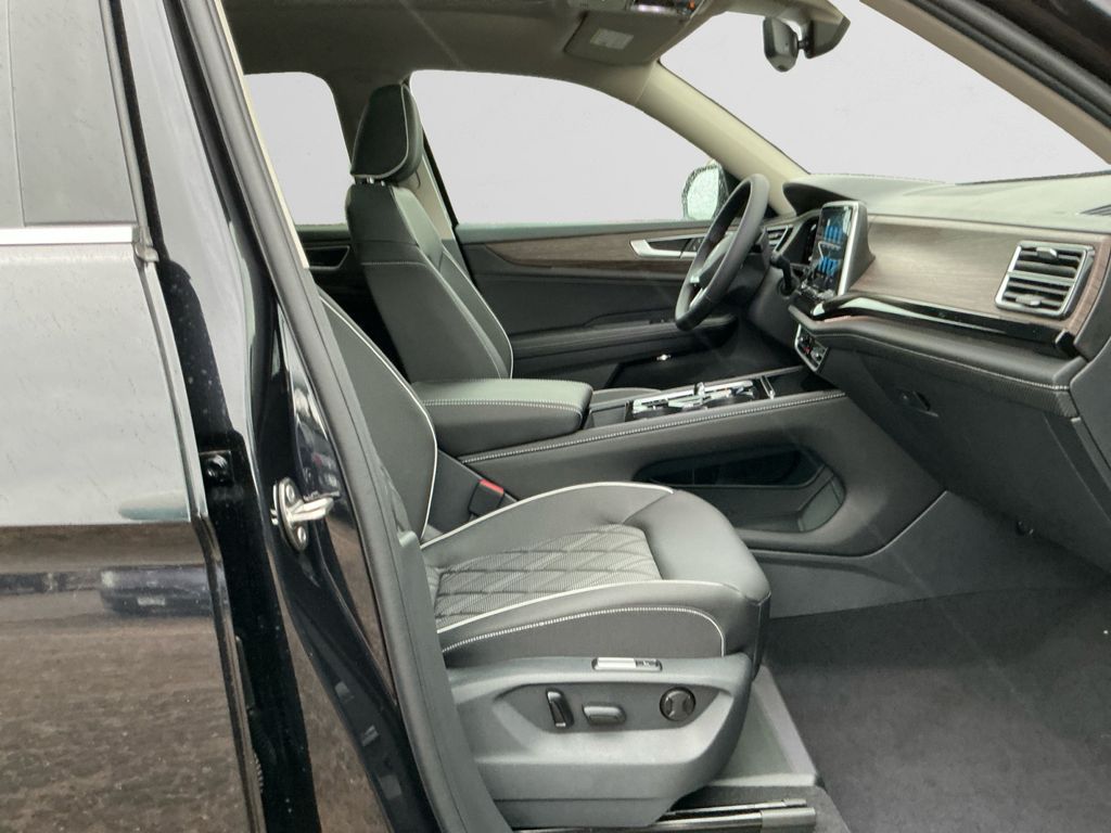2026 Volkswagen Atlas SEL Premium R-Line - Photo 15