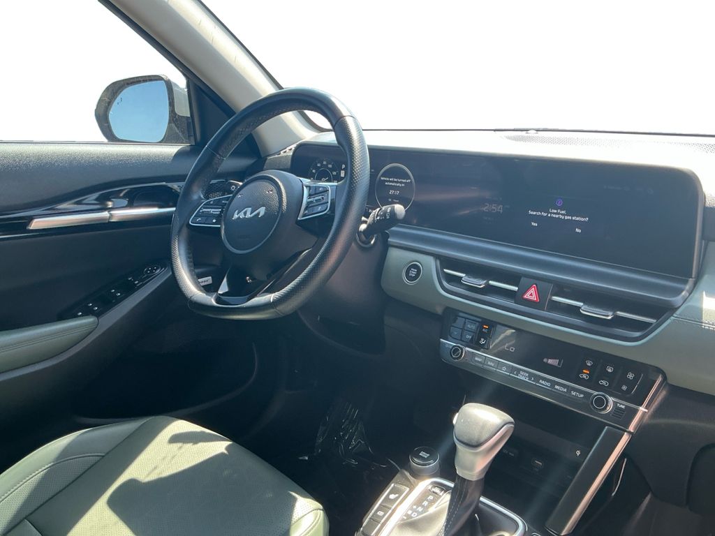 Photo 19