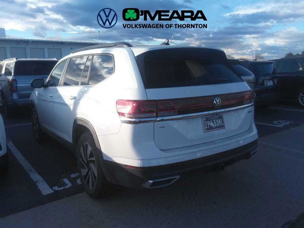 Used 2025 Volkswagen Atlas 2.0T SE w/Technology SUV