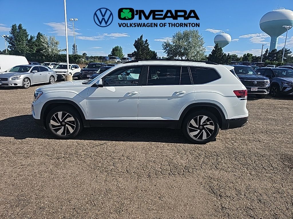 Used 2024 Volkswagen Atlas SE w/Tech with VIN 1V2HR2CAXRC538322 for sale in Thornton, CO