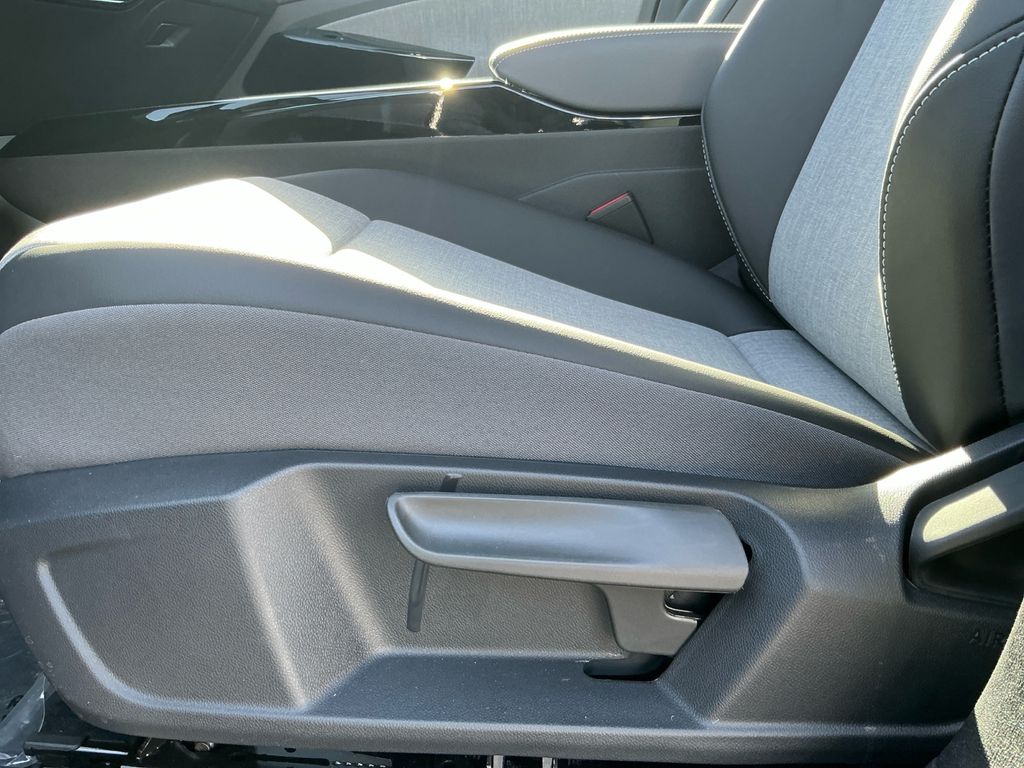 2026 Volkswagen ID.4 PRO - Photo 21