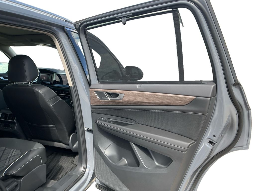2026 Volkswagen Atlas SEL Premium R-Line - Photo 19