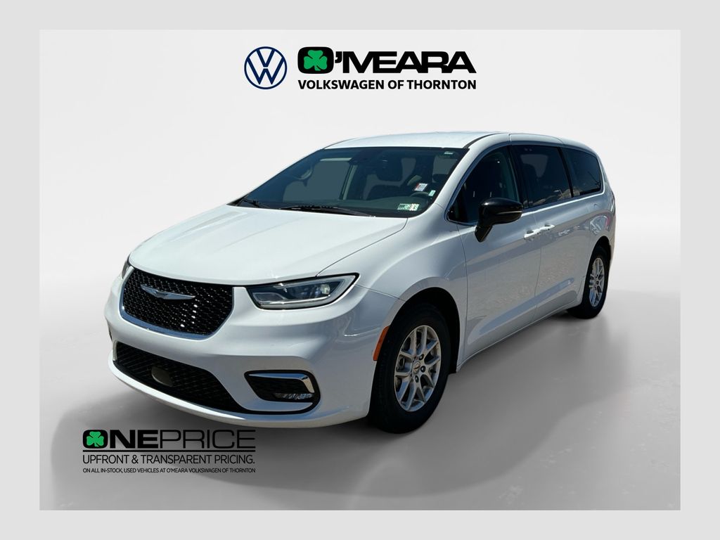 2024 Chrysler Pacifica