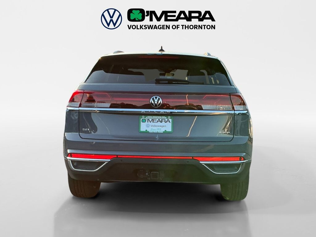 New 2025 Volkswagen Atlas Cross Sport 2.0T SEL SUV