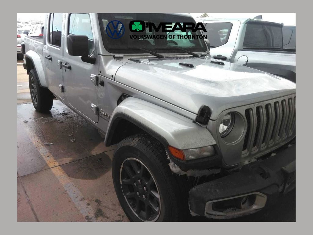 2023 Jeep Gladiator Overland's photo