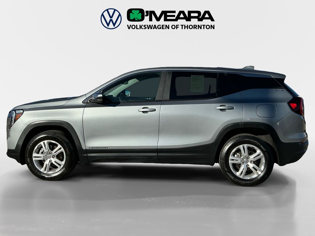 2024 Gmc Terrain SLE photo 2