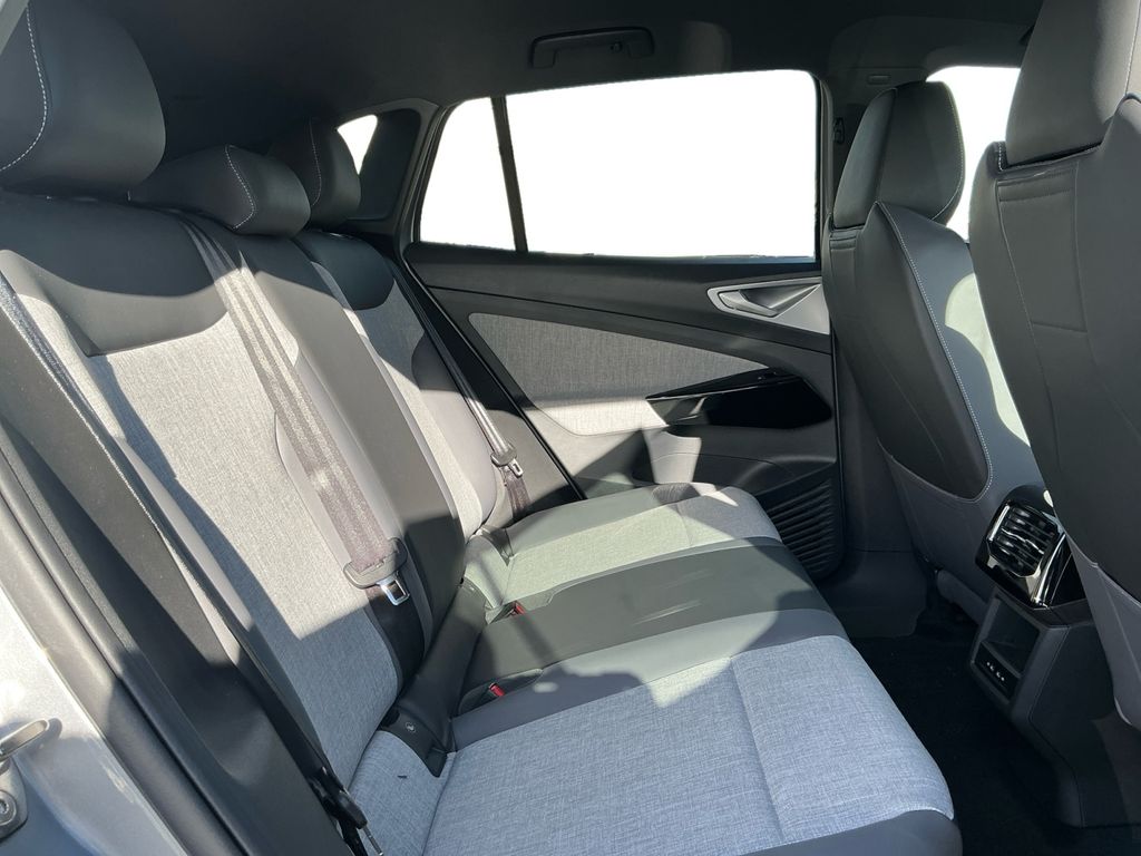 2026 Volkswagen ID.4 PRO - Photo 17