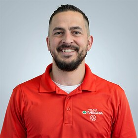 Staff member George Tsitsishvili from 0aea18cd0ff0