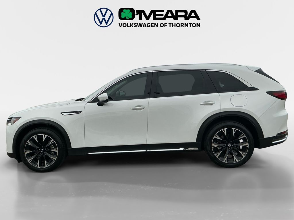 2024 Mazda CX-90 Premium photo 2