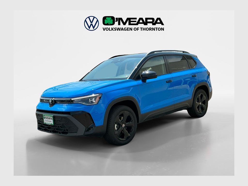 2025 Volkswagen Taos SE Black's photo